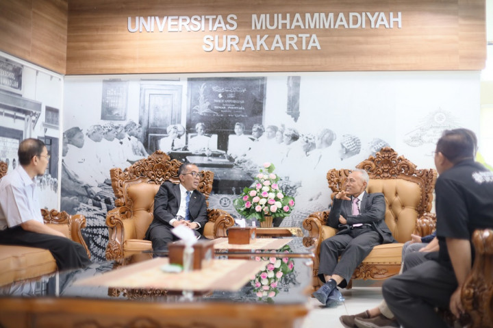 Mendiktisaintek Bahas Penguatan Riset dan Pengembangan Kampus PTMA di UMS