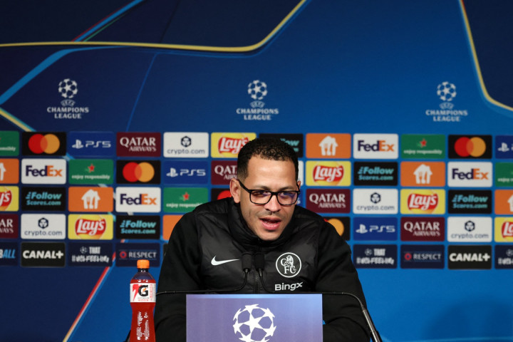 Rosenior Minta Chelsea Disiplin Lawan PSG