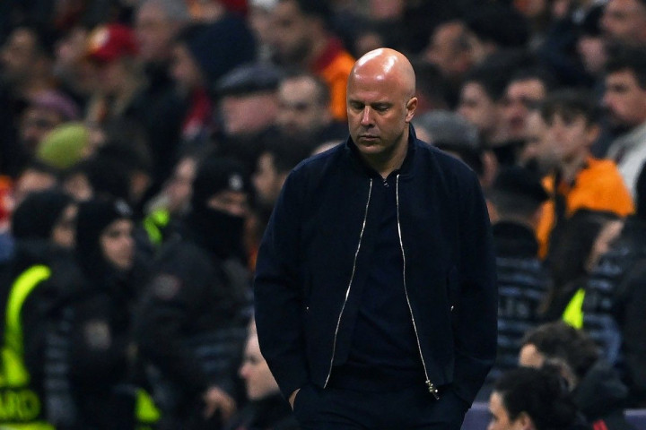 Arne Slot Kena Mental! Akui Alami Deja Vu Buruk Usai Liverpool Takluk di Istanbul