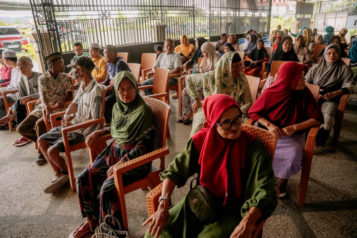 Bantu Warga saat Ramadan 2026, Jhonlin Group Bagikan 2.000 Paket Sembako