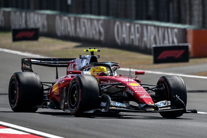 Ferrari Uj Sayap Flip-Flop Radikal di GP Chinese, Hamilton Terpukau