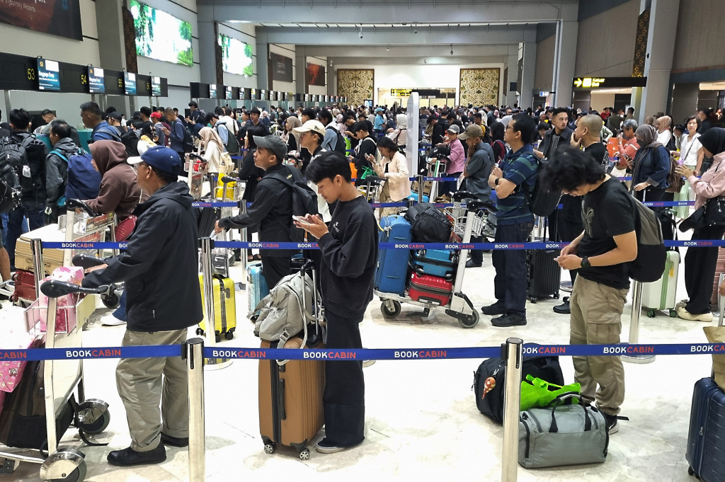 Lonjakan Pemudik Pesawat di Bandara Soekarno-Hatta