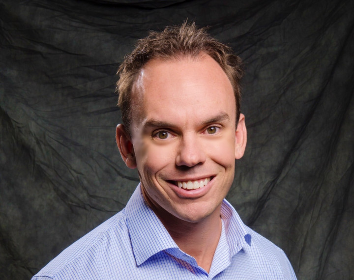 Tren Utama Telekomunikasi Global dan Peluang Modernisasi di Indonesia