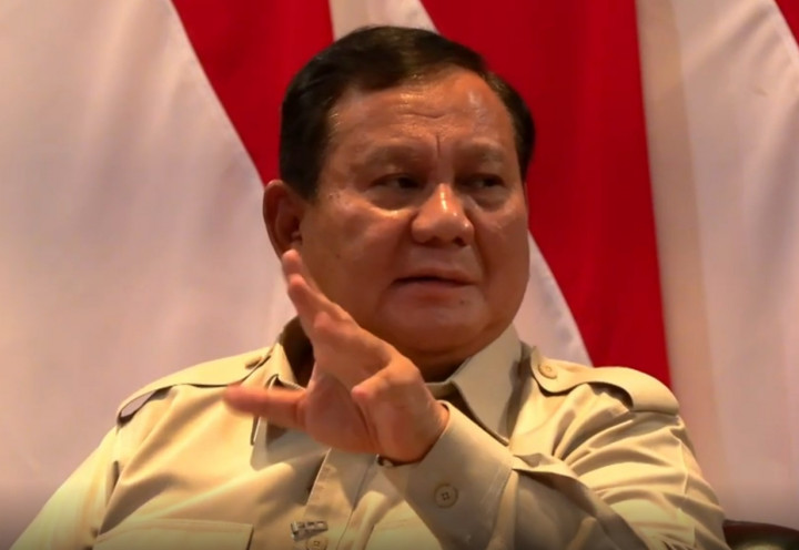 Prabowo Blak-blakan Punya Kebiasaan ‘News Junkie’: Bangun Dini Hari Pantau Isu Global di YouTube
