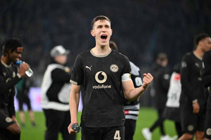 Schlotterbeck Disarankan Bertahan untuk jadi Wajah Baru Dortmund