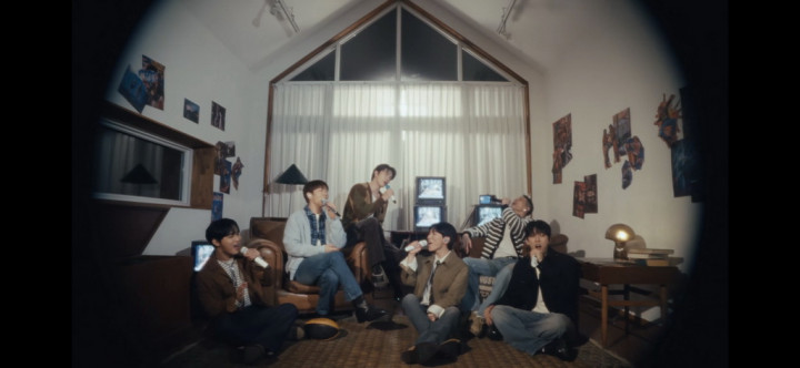 Rayakan Ultah ke-14, BTOB Kirim Pesan Manis untuk Melody