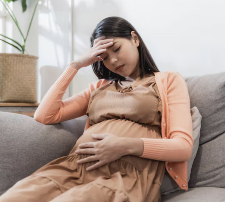 Air Liur Meningkat Terus saat Hamil, Normal Nggak Sih? Ini Cara Mengatasinya