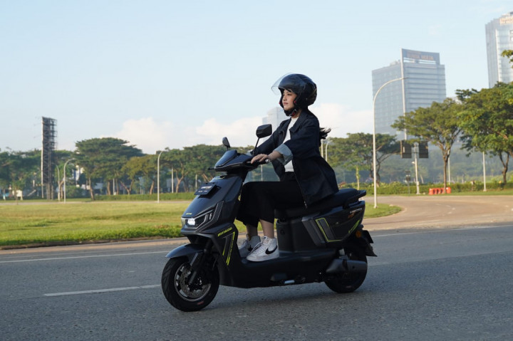 Motor Listrik Tawarkan Solusi Mobilitas Ramah Lingkungan