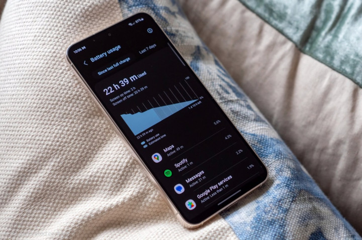 Uji Baterai Sebut Galaxy S26 Varian Snapdragon Jauh Lebih Irit dari Exynos