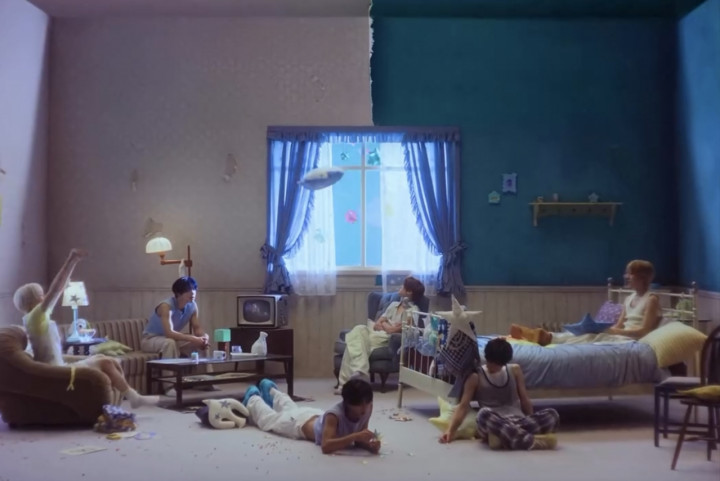 NCT WISH Rilis Trailer Comeback, Kisah Imajinatif hingga Monster Misterius