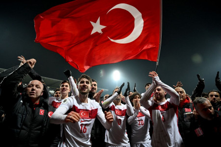 Penantian 24 Tahun Berakhir! Turki Resmi Segel Tiket Piala Dunia 2026 Usai Bungkam Kosovo