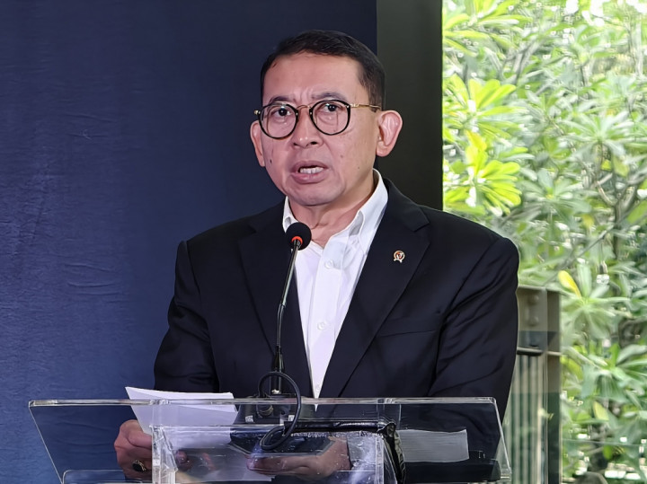 Lindungi Bioskop, Fadli Zon Bakal Atur Jeda Tayang Film Indonesia ke Streaming