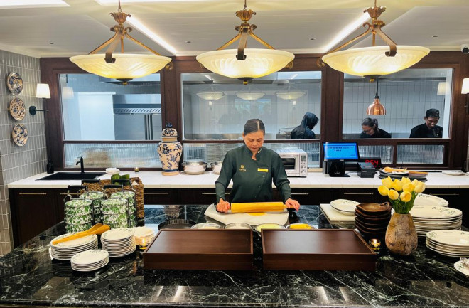 Oma Lauren, mantan atlet bulutangkis, yang menyuntikkan energi baru dalam setiap interaksi di Uma Oma Heritage. Dok. A. Firdaus/Medcom.