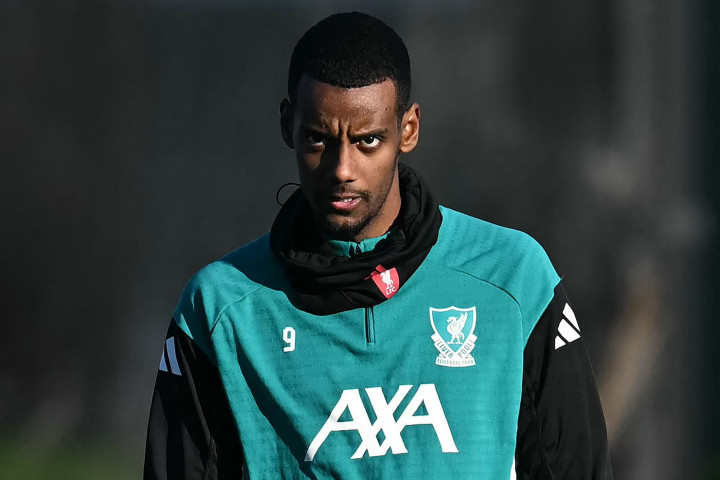 Kabar Baik Liverpool! Isak Kembali Latihan Jelang Laga Panas vs Man City