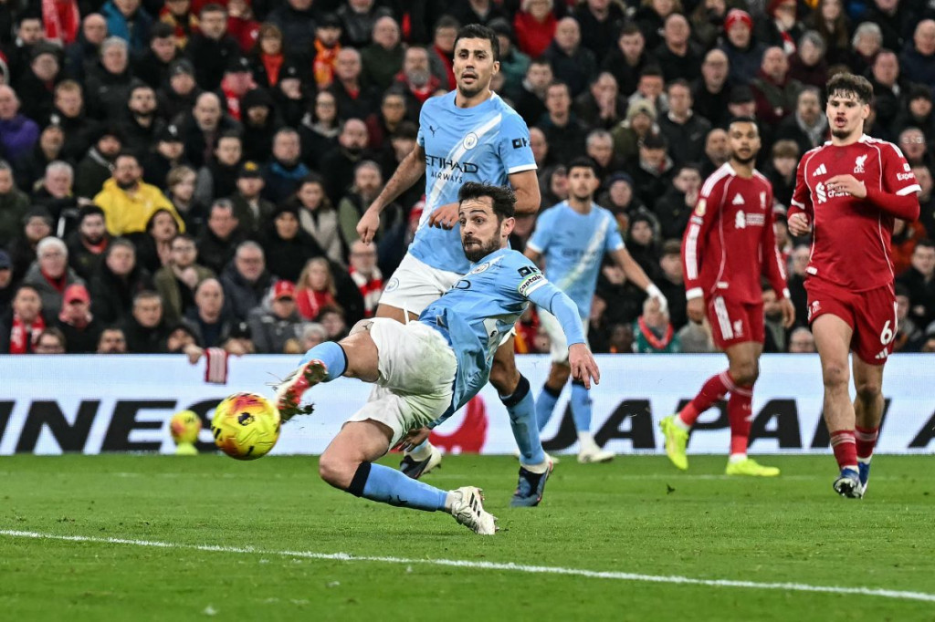 Manchester City vs Liveprool. (Foto: AFP/Paul Ellis)