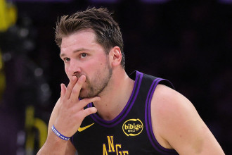 Luka Doncic Absen Hingga Akhir Musim Bersama Lakers, Gelar MVP