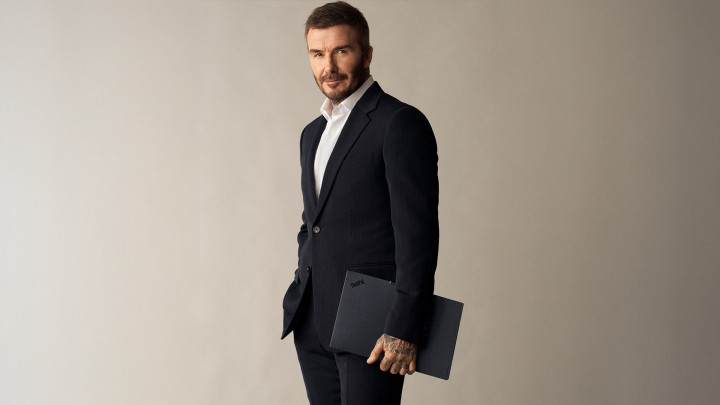 Lenovo Gandeng David Beckham Dorong Kemajuan AI di Dunia Olahraga