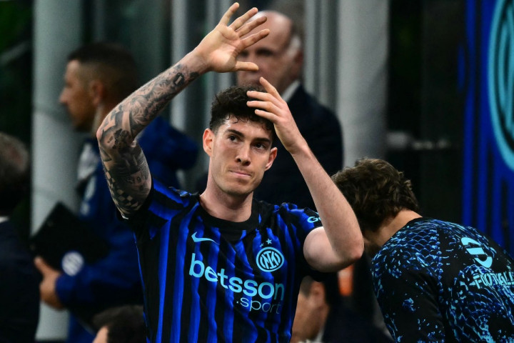 Brocchi Bela Bastoni dari Hujatan Suporter