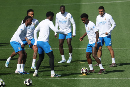 Rivalitas Terpanas Eropa! Real Madrid vs Bayern Munich: Akankah Arbeloa Teruskan Dominasi Los Blancos?