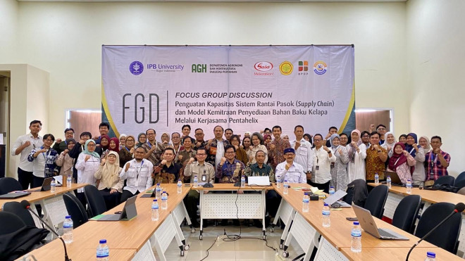 Kolaborasi pentahelix yang digagas Sasa mendukung hilirisasi kelapa dan peningkatan kesejahteraan petani di wilayah sentra produksi. Foto: Sasa