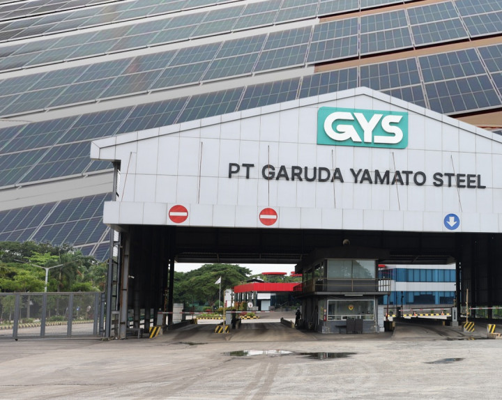 Masuk Energi Bersih, Garuda Yamato Steel Resmikan Pembangkit Surya Skala Besar