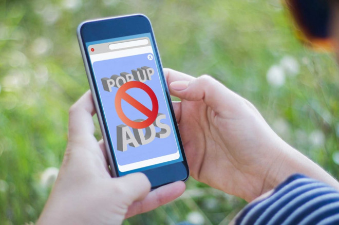 Begini cara menghilangkan iklan di HP Samsung dengan DNS pribadi, pengaturan Chrome, adblocker, hingga Safe Mode untuk mengatasi pop-up mengganggu.