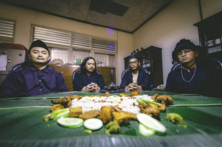 Band Bandung Basajan Siap Bawa Musik Sunda di Tur Jepang