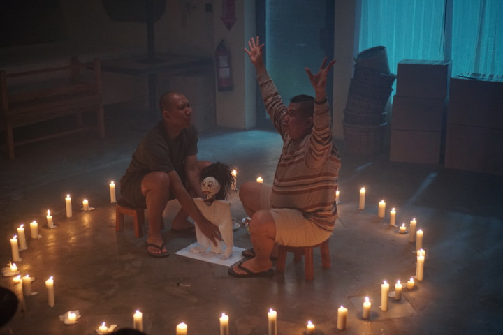 Oki Rengga Wujudkan Mimpi Akting Bareng Lolox di Film Tiba-Tiba Setan