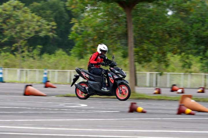 Cek Harga Honda Vario 125 Street, Ini Spesifikasinya!