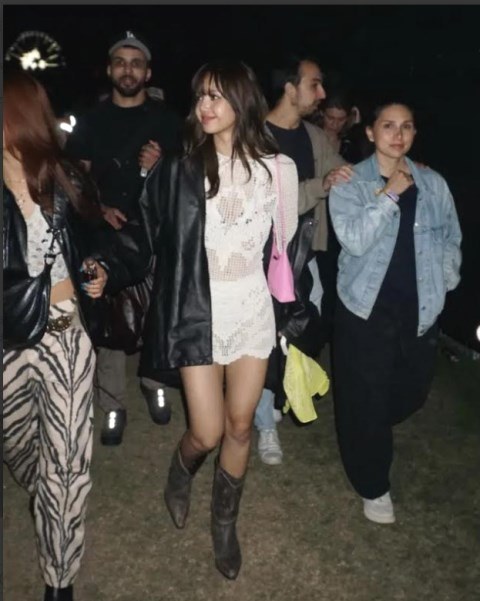 Outfit Coachella 2026 yang 'Out of the Box', Kaos Justin Bieber Jadi MVP!