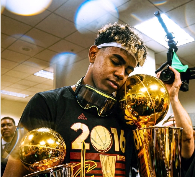 Viral! Yamal Pakai Foto LeBron James, Sinyal Remontada Barcelona vs Atletico