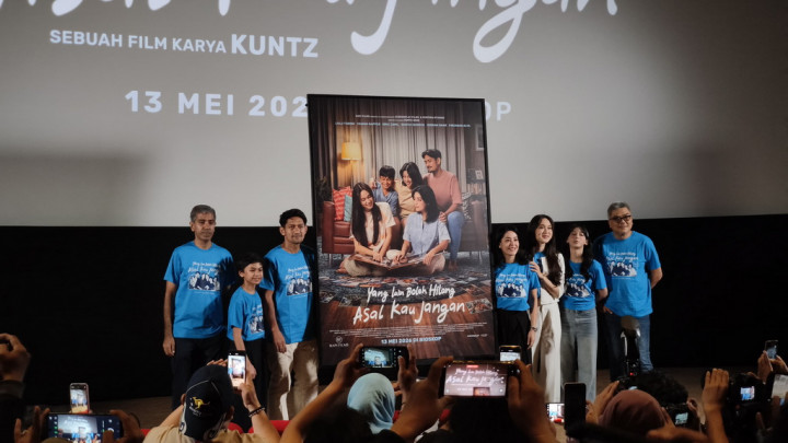 Pemain Film Yang Lain Boleh Hilang Asal Kau Jangan Mendadak Jadi 'Keluarga Pepaya'