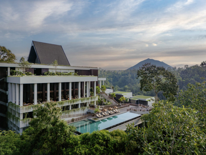 Investasi Teknologi AI Global Perhotelan Demi Era Baru Pengalaman Tamu