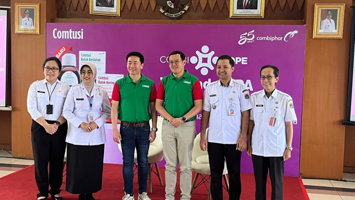 Combiphar Edukasi Warga soal ISPA, Sediakan Cek Kesehatan dan Pengobatan Gratis