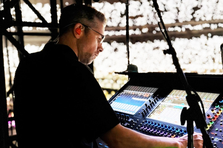 Maroon 5 Tandai Era Baru Audio Konser, Teknologi Digital Gantikan Sistem Analog