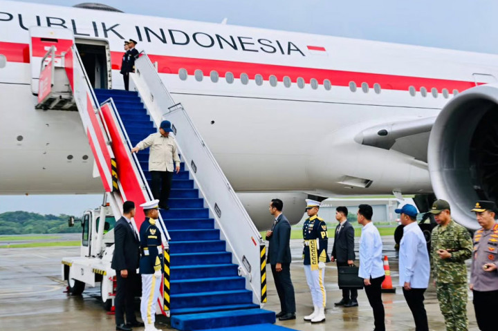 ​Presiden Prabowo Pulang ke Tanah Air Usai Lawatan ke Rusia dan Prancis