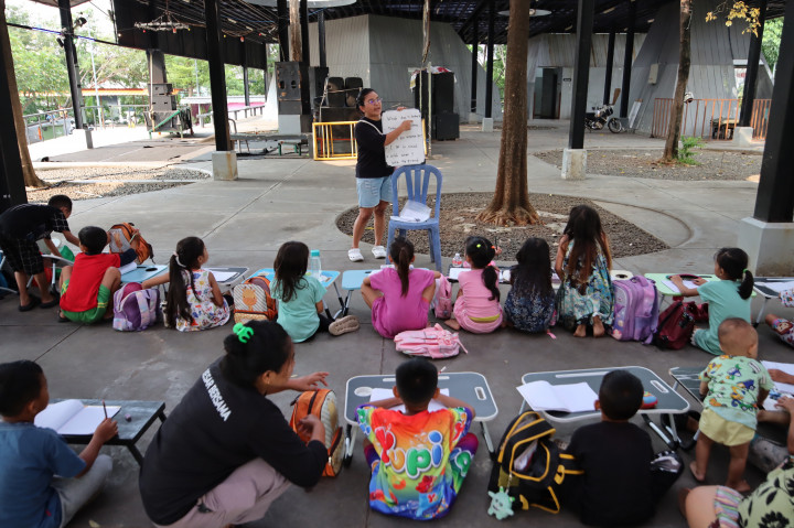 Pendidikan Nonformal Gratis bagi Anak-anak