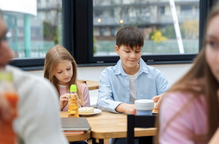 Negara Ini Mulai Stop Gorengan & Makanan Tinggi Gula di Sekolah