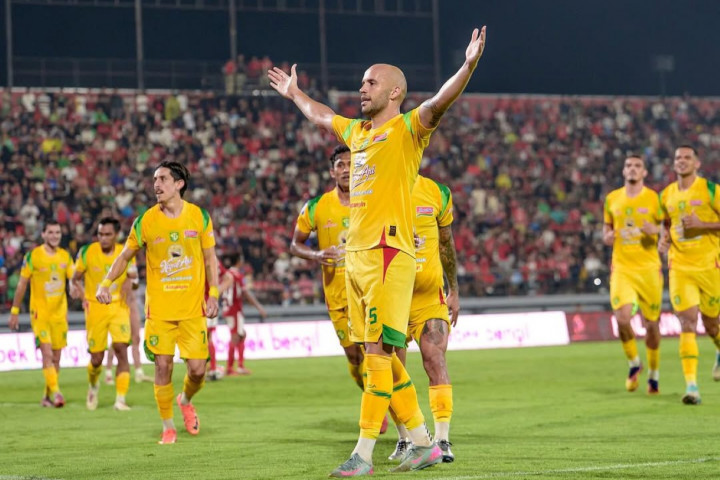 Persebaya vs Madura United: Mitrevski Sangat Termotivasi Bantu Bajul Ijo Bangkit