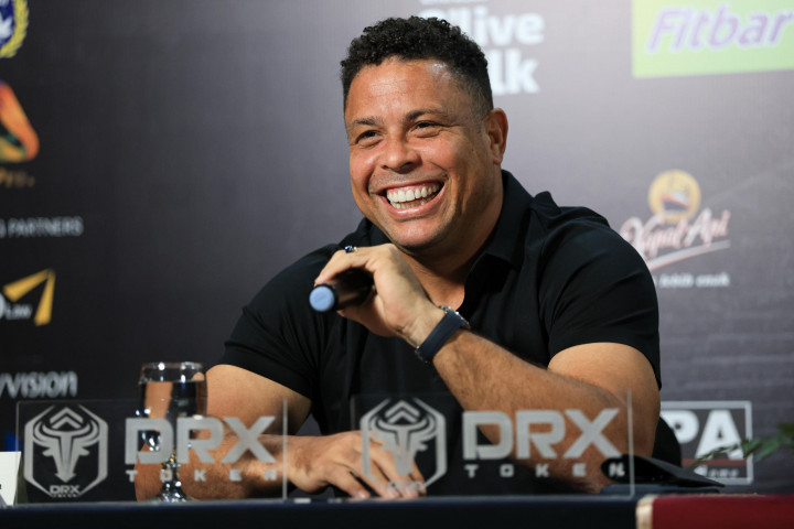 Kocak! Ronaldo Mengaku Sudah Tak Bisa Kejar Bola di Clash of Legends Jakarta 2026