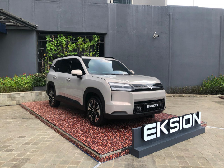 Segera Meluncur! Intip Fitur dan Spesifikasi Wuling Eksion