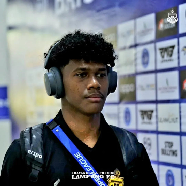 Fadly Alberto Hengga Lakukan Tendangan Kungfu Brutal, Karier Eks Striker Timnas U-17 Terancam Berakhir