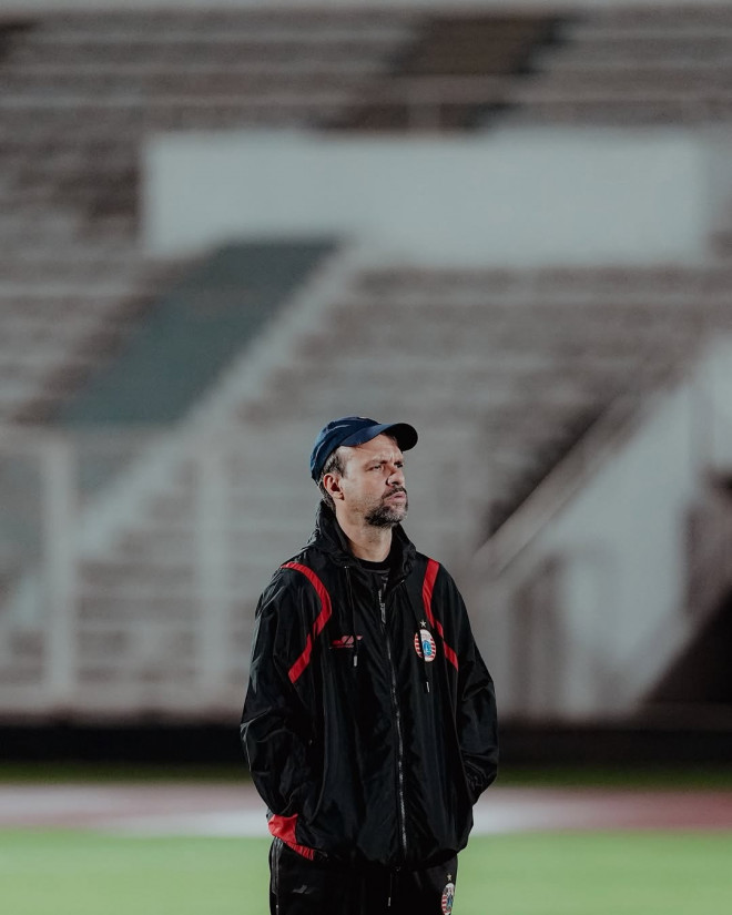 Pelatih Persija Jakarta, Mauricio Souza (Foto: Instagram @mauricio___souza_)