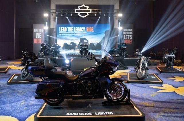 Harley-Davidson Road Glide dan Street Glide Limited Dibanderol Rp1,2 Miliar