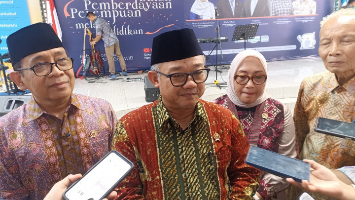 Siswa SMAN 1 Purwakarta Acungkan Jari Tengah ke Guru Sudah Minta Maaf, Abdul Mu'ti: Jadi Pengalaman