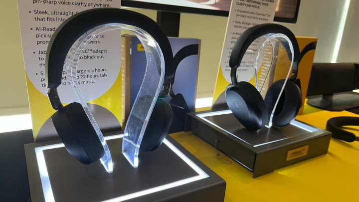 Jabra Evolve3 Resmi Hadir, Headset Kerja Hybrid Mulai Rp9 Jutaan