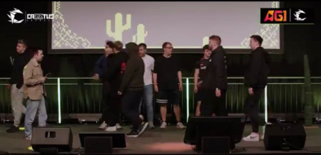 Pro Player CS2 Kena Banned 10 Tahun Gegara Pukul Lawan di Atas Panggung