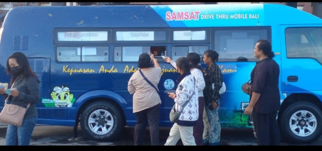 Samsat Drive Thru Bali. Bapenda Bali