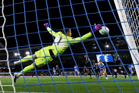 Bantai Chelsea, Brighton Salip The Blues di Klasemen Premier League