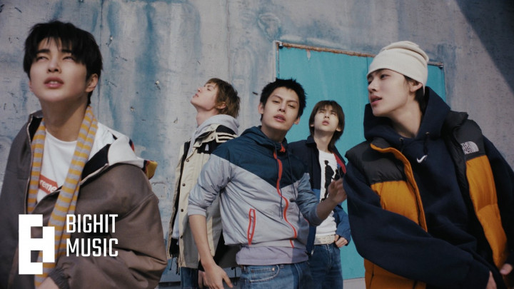 Lirik dan Terjemahan Lagu REDRED - Cortis, Lengkap dengan Maknanya